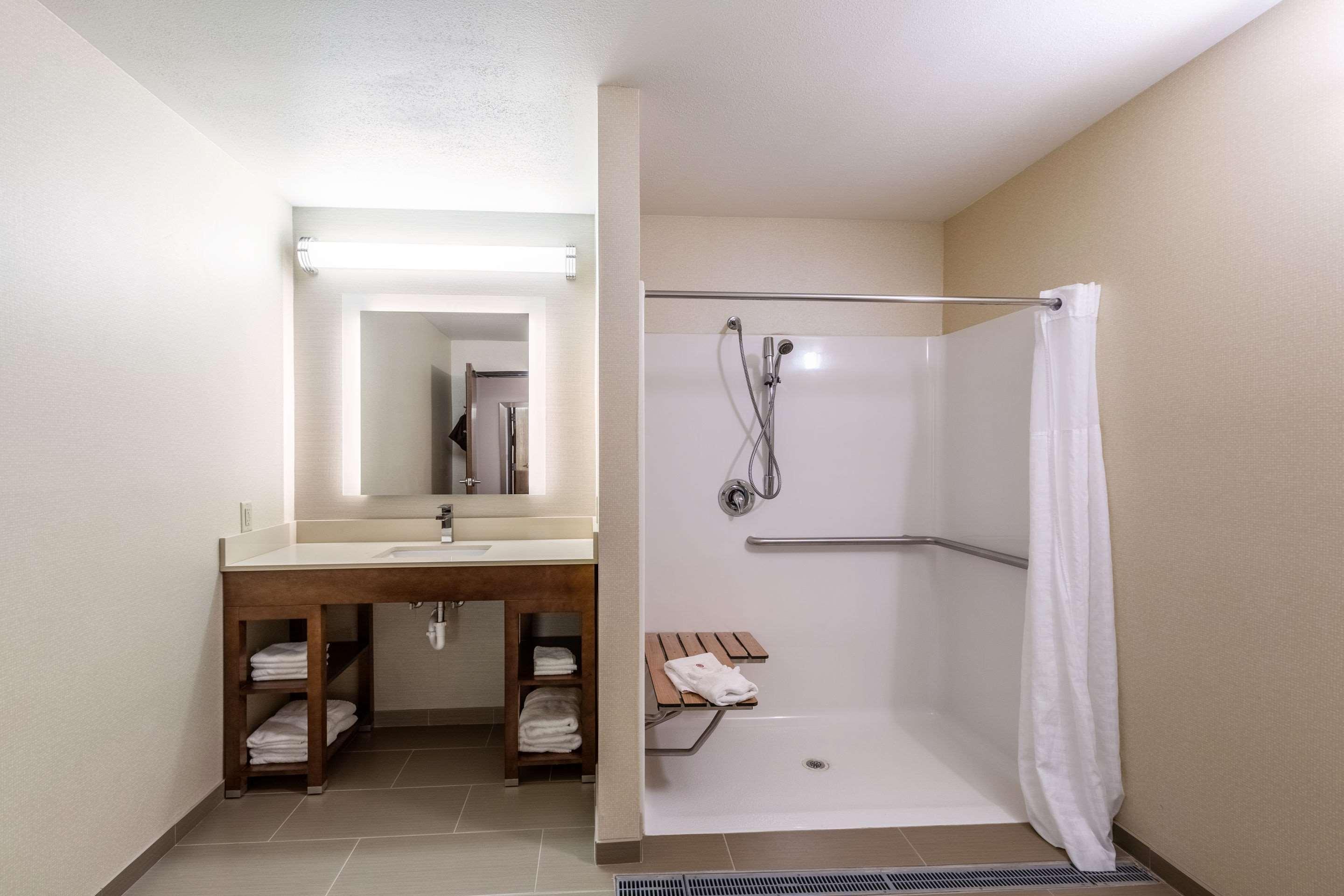 Comfort Suites Escanaba Exteriér fotografie