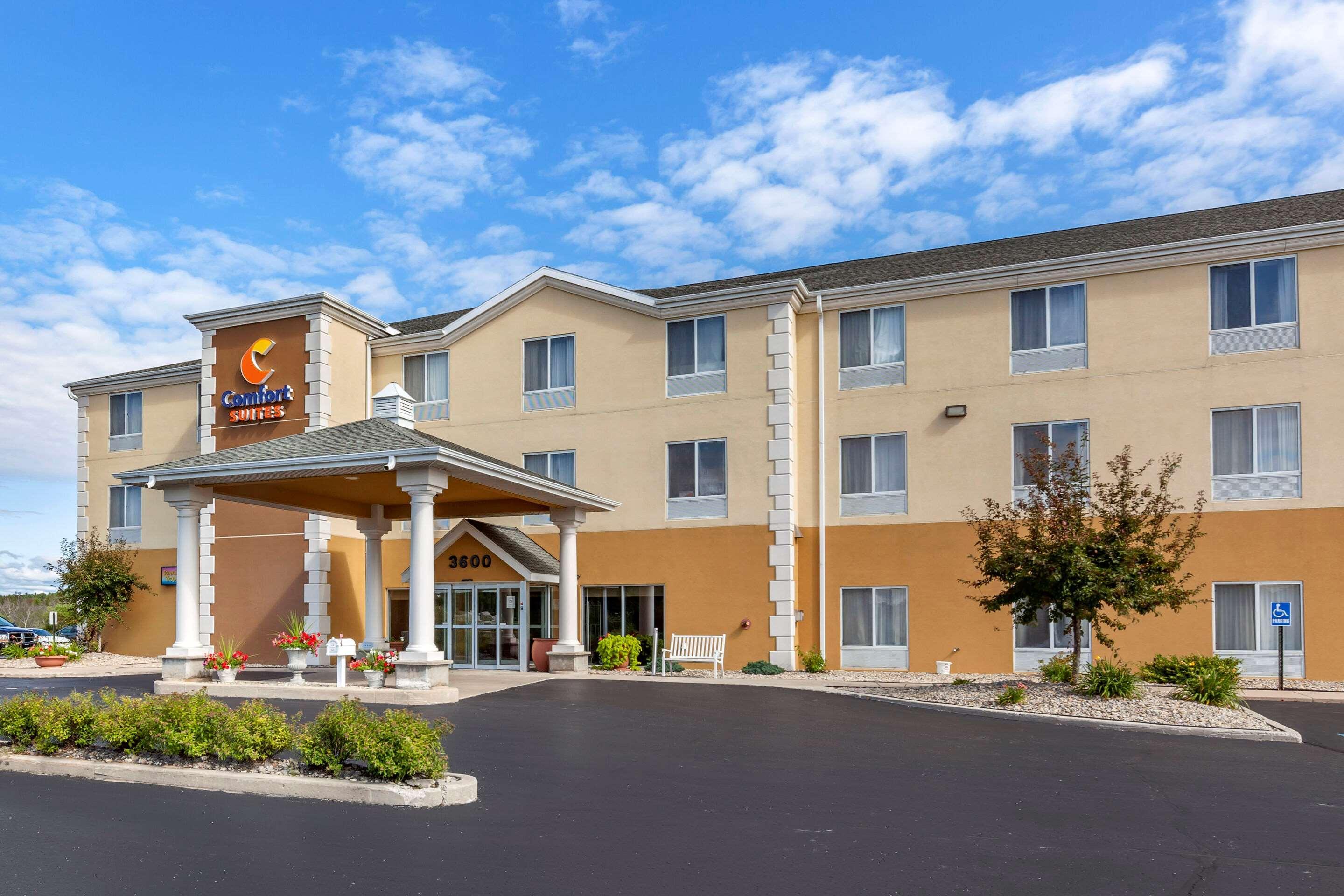 Comfort Suites Escanaba Exteriér fotografie