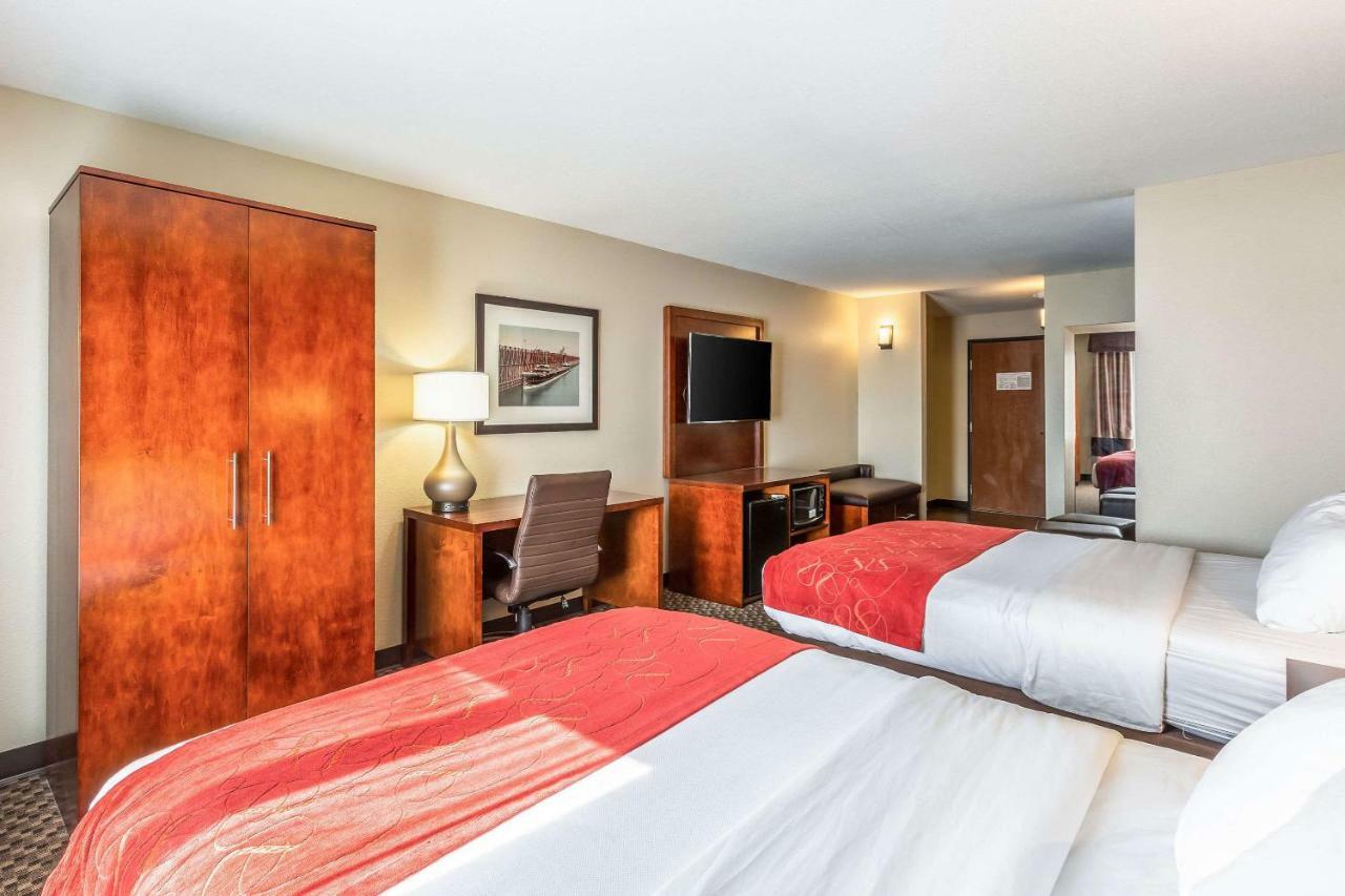 Comfort Suites Escanaba Exteriér fotografie